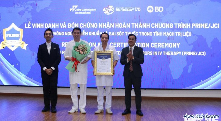 Bệnh viện Quân y 175 đạt chứng nhận quốc tế đảm bảo an toàn người bệnh - Ảnh 1.